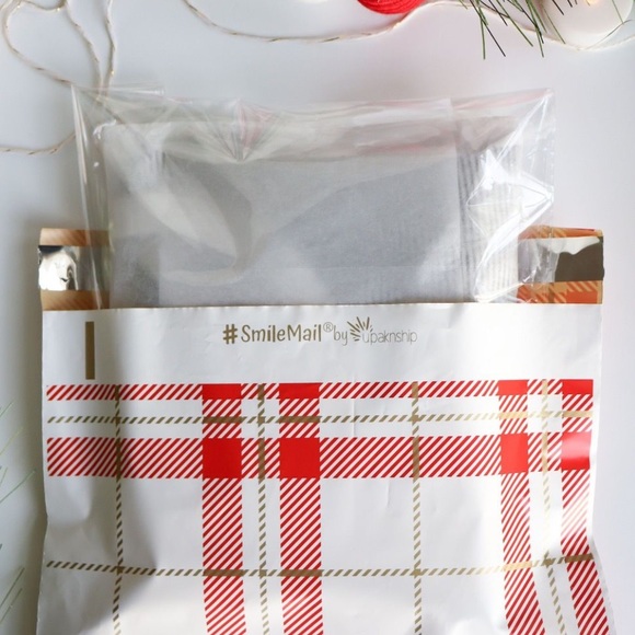 50 10X13 Plaid Poly Mailers PRICE IS FIRM - Picture 3 of 4